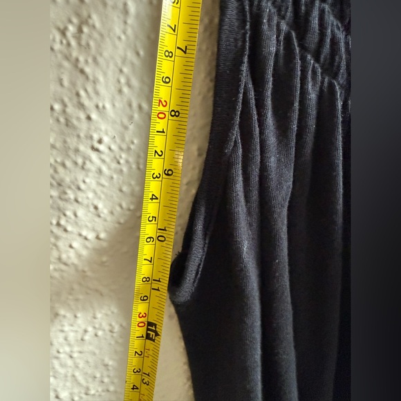 Free People Black Smocked Sleeveless Top Women’s Size M Linen Blend - Picture 10 of 11